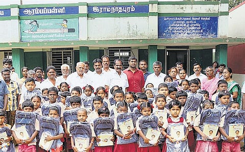 உள்ளாட்சி 52: பள்ளிகளை அதிகாரத்தால் அல்ல... அன்பால் கட்டுப்படுத்துகிறோம்!