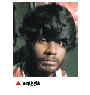 வடபழனியில் ஆண் நண்பருடன் இணைந்து கணவனை கொன்ற மனைவி﻿: கத்தியுடன் தப்பிய இளைஞர் ரோந்து போலீஸில் சிக்கினார்﻿