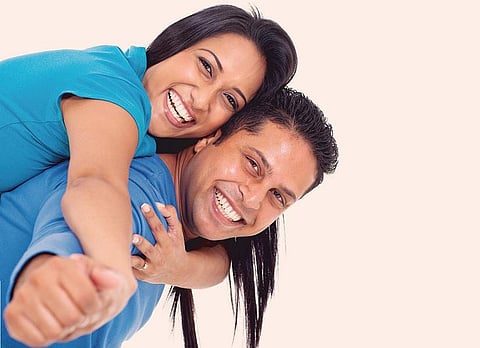 கணவனே தோழன்: சுதந்திரமாகச் செயல்படவைத்தவர்