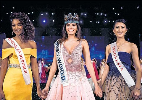 போர்ட்டோ ரிக்கோ நாட்டைச் சேர்ந்த 19 வயது மாணவி உலக அழகியாக தேர்வு