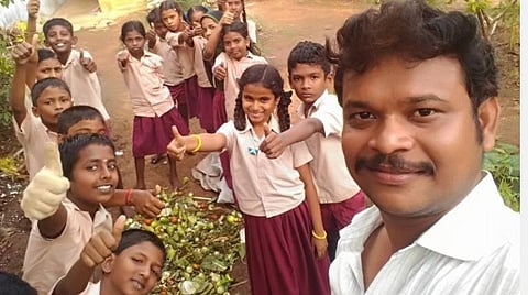 அன்பாசிரியர் 31: பழனிக்குமார்- ஃபேஸ்புக் வழியே கற்றலுக்கான களம் கண்ட ஆசிரியர்!