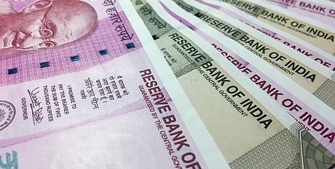 பணத் தட்டுப்பாடு நீங்கவில்லை எனில் வேலைநிறுத்தம்: வங்கி ஊழியர்கள் முடிவு﻿