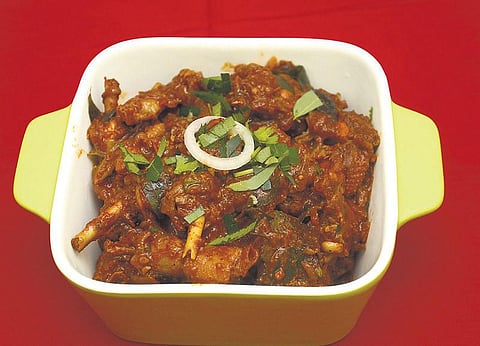 புத்தாண்டு புது விருந்து: நாட்டுக்கோழி மசாலா