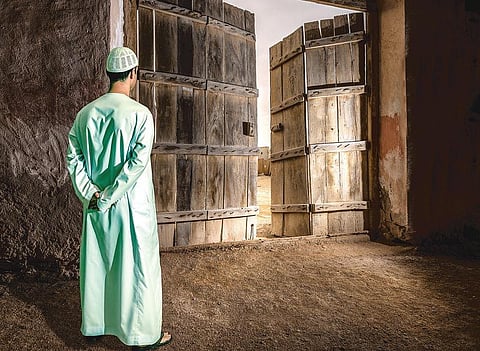 ஞானியர் வாழ்வில்: ஹக்கீம் லுக்மான் தந்த தீர்வு