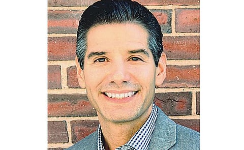 அன்று கொலைக் குற்றவாளி, இன்று சிஇஓ!