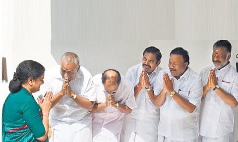 காயமே இது பொய்யடா!