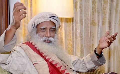 ஜல்லிக்கட்டுக்கு தடை கோருபவர்கள் மாட்டிறைச்சி வியாபாரத்தை அனுமதிப்பது சரியா?- சத்குரு ஜக்கி வாசுதேவ் கேள்வி