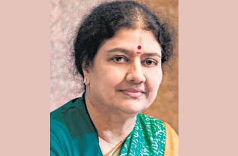 ஆண்டு முழுவதும் விழா கொண்டாட சசிகலா வேண்டுகோள்﻿