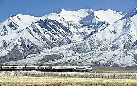 உலகின் அதிசய ரயில் பாதை!﻿