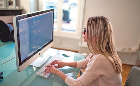 தொழில்நுட்பமும் மனிதமும்!