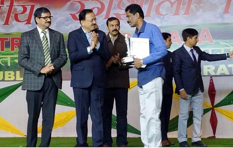 டெல்லி குடியரசு தின அணிவகுப்பில் தமிழக அலங்கார ஊர்திக்கு 3-வது பரிசு