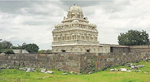 சோழ மன்னர்கள் ஆட்சியில் பேராசிரியர் சம்பளம் ரூ.2.32 லட்சம்﻿; மாணவர்களுக்கு கல்வி உதவித்தொகையும் உண்டு﻿: எண்ணாயிரம் கல்வெட்டில் ஆச்சரிய தகவல்﻿