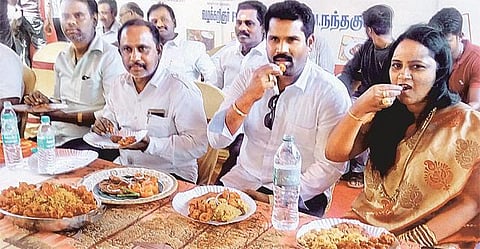 பொதுமக்களுக்கு விழிப்புணர்வு ஏற்படுத்த﻿﻿ மீனவர் சங்கம் சார்பில் மீன் உணவு திருவிழா﻿