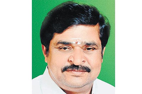 பதவி பறிபோனாலும் கவலையில்லை: வி.சி.ஆறுக்குட்டி எம்எல்ஏ ஆவேசம்