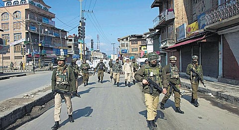 அப்சல் குரு நினைவு நாள்: ஸ்ரீநகரில் 144 தடை உத்தரவு﻿