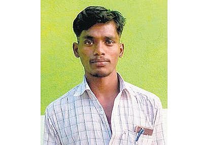 திருநல்லூரில் பாதியில் நிறுத்தப்பட்ட ஜல்லிக்கட்டு: காளை முட்டி இளைஞர் பலி