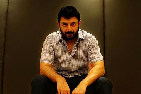 முதல்வர் இன்று அலுவலகம் சென்று உதாரணமாக திகழ வேண்டும்: அரவிந்த்சாமி