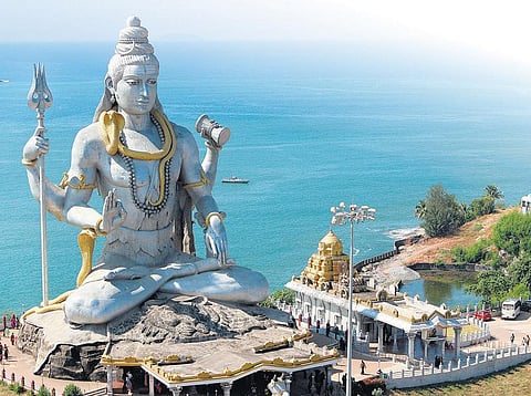 வான்கலந்த மாணிக்கவாசகம் 17: ஊடுவது உன்னோடும் உவப்பதும் உன்னை