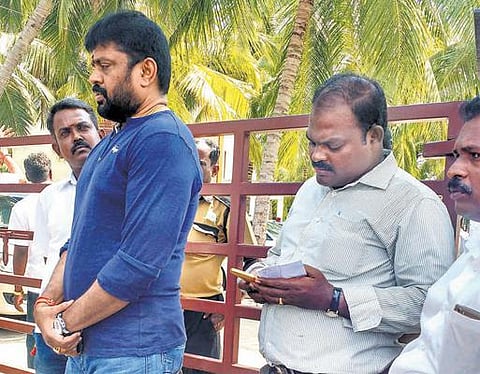 மட்டன் சாப்பிட்டு மட்டையாகிவிட்டேன்﻿: தி.நகர் எம்எல்ஏ சத்யா நகைச்சுவை﻿