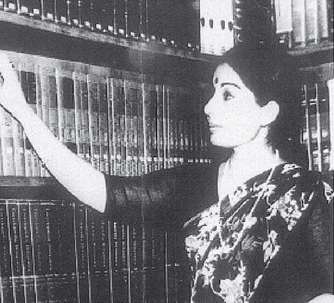 என்னருமை தோழி...!- 34: புத்தகப் புழு!