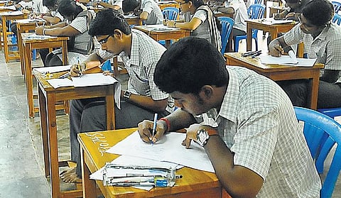 தேர்வுக்குத் தயாரா?﻿ - ஆங்கிலத்திலும் அசத்தலாம்!﻿