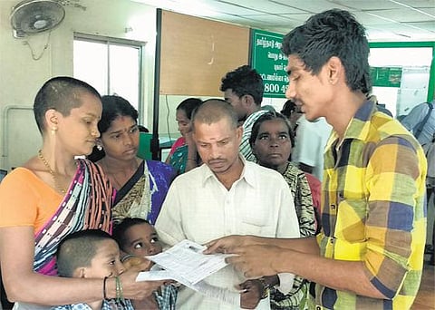 சென்னையில் அரசு கேபிள் நிறுவனத்தின்﻿ ஆதார் மையங்களில் உதவி அலுவலர்கள் நியமனம்﻿: மக்கள் எளிதாக, விரைவாக அட்டை பெறலாம்﻿