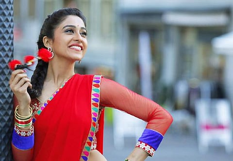 பாலியல் துன்புறுத்தல்கள் குறித்து பேசுவது வீண்; நடவடிக்கைதான் தேவை﻿: ரெஜினா கஸாண்ட்ரா