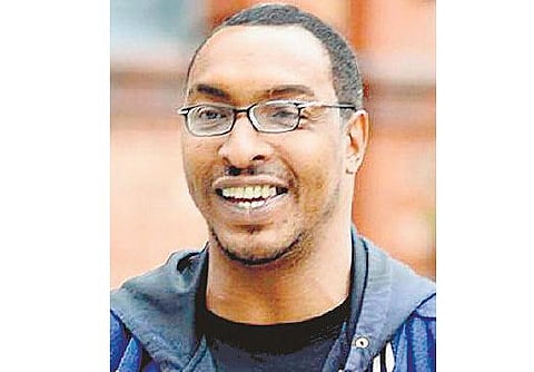 அமெரிக்க விமான நிலையத்தில் முகமது அலி மகனிடம் விசாரணை﻿