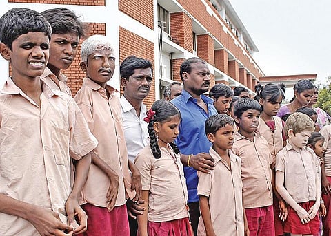 ஆசிரியர் பற்றாக்குறையால்﻿﻿ மாற்றுத்திறன் மாணவர்களின் கல்வி கேள்விக்குறி﻿