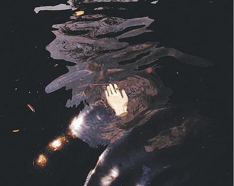 இரண்டு கடல்களின் துயர்!