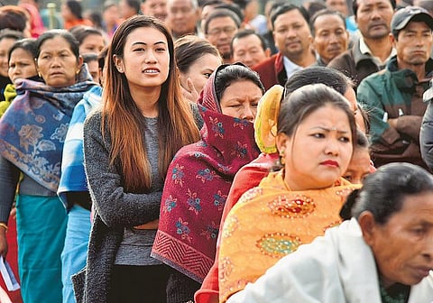 உ.பி. இறுதிகட்ட தேர்தலில் 60 %, மணிப்பூரில் 86% வாக்குப் பதிவு﻿: 5 மாநில சட்டப்பேரவைத் தேர்தல் முடிந்தது﻿ - வரும் 11-ம் தேதி வாக்கு எண்ணிக்கை﻿