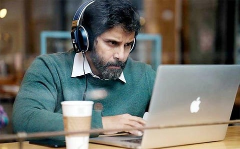 துருவ நட்சத்திரம் அப்டேட்: ஒளிப்பதிவாளர் மாற்றம்