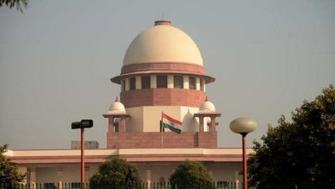 கோவாவில் பாஜக ஆட்சி அமைப்பதை எதிர்த்து உச்ச நீதிமன்றத்தில் காங்கிரஸ் வழக்கு﻿