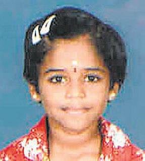 ஸ்கேட்டிங் விளையாட்டில் கோவை மாணவி சாதனை﻿