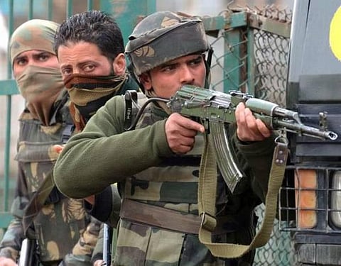 ஜம்முவில் பாகிஸ்தான் அத்துமீறல்: யுத்த நிறுத்த உடன்படிக்கை தொடர்ந்து மீறல்