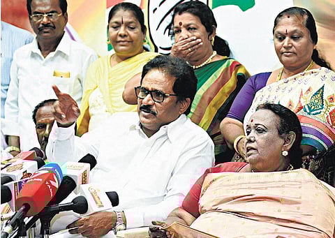 தேர்தலை நடத்த ஆணையம் என்ன செய்யப் போகிறது?﻿- காங்கிரஸ் தலைவர் திருநாவுக்கரசர் கேள்வி﻿