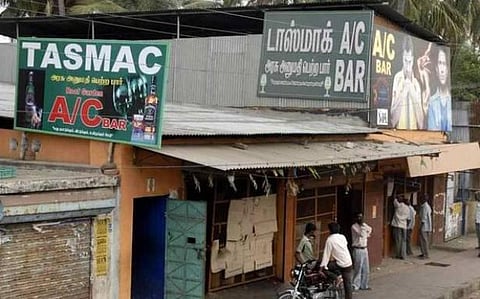 டாஸ்மாக் கடைகள் மூடல்; தமிழக அரசு தனது நிலைபாட்டை அறிவிக்க சிஐடியு டாஸ்மாக் ஊழியர் மாநில சம்மேளனம் வலியுறுத்தல்