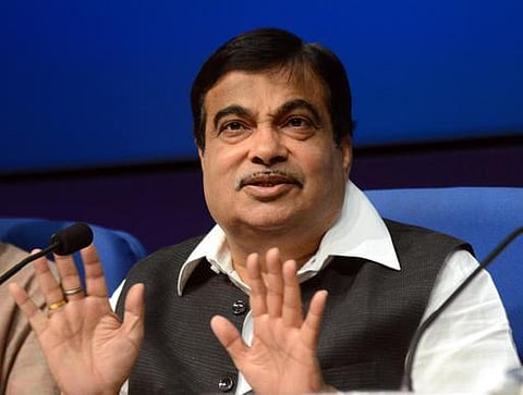 கடந்த நிதியாண்டில் துறைமுக மேம்பாட்டு திட்டங்களில் ரூ.8,341 கோடி முதலீடு﻿: மத்திய அமைச்சர் நிதின் கட்கரி தகவல்﻿