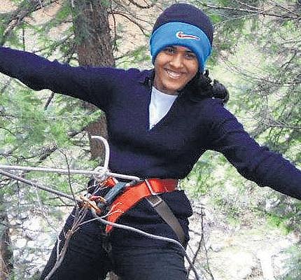 களம் புதிது: பிரமிக்க வைத்த பிராச்சி!