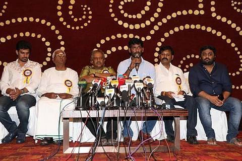 மத்திய - மாநில அரசுகளுக்கு விஷால் வைத்த 13 கோரிக்கைகள்