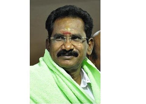 ரேஷன் ஊழியர்கள் 259 பேர் இடைநீக்கம்﻿: பருப்பு, பாமாயில் குறைவின்றி விநியோகம்﻿ - கூட்டுறவு அமைச்சர் செல்லூர் ராஜு தகவல்﻿