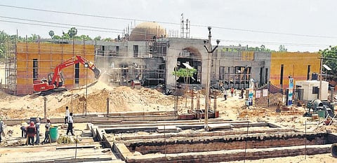 ராமேசுவரம் பேக்கரும்பில் கலாம் நினைவு மணிமண்டபத்துக்கு நிலம் ஒதுக்க தாமதம் செய்வதாக புகார்