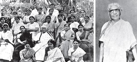 பெண் அரசியல் 03: படத்துக்குக்கூட அனுமதியில்லை!