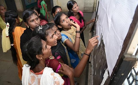 மதிப்பெண்கள் வெறும் எண்கள் மட்டுமே