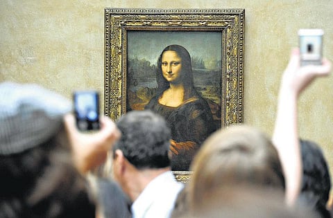 புன்னகைக்கும் மோனலிசாவின் வீடு﻿