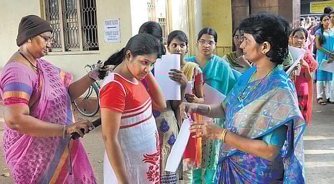 எதற்கு இந்த உளவியல் அச்சுறுத்தல்?﻿