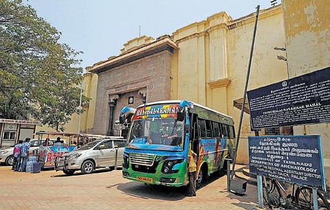 ‘வணிக வளாகம்’ ஆக மாறிய திருமலை நாயக்கர் மகால்﻿: கலைநயத்தையும், பிரம்மாண்டத்தையும் இழக்கும் அபாயம்﻿﻿