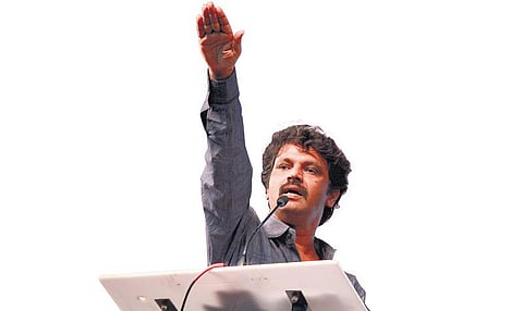 புதிய முயற்சி என்ற நோக்கில் தோற்றுப் போனேன்: இயக்குநர் சேரன் கவலை