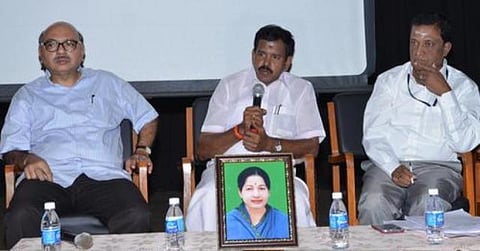 எனது தலைமையில் எந்த அணியும் செயல்படவில்லை: தோப்பு வெங்கடாசலம் எம்.எல்.ஏ. பேட்டி