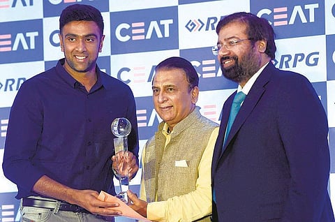 அஸ்வினுக்கு சிறந்த வீரர் விருது